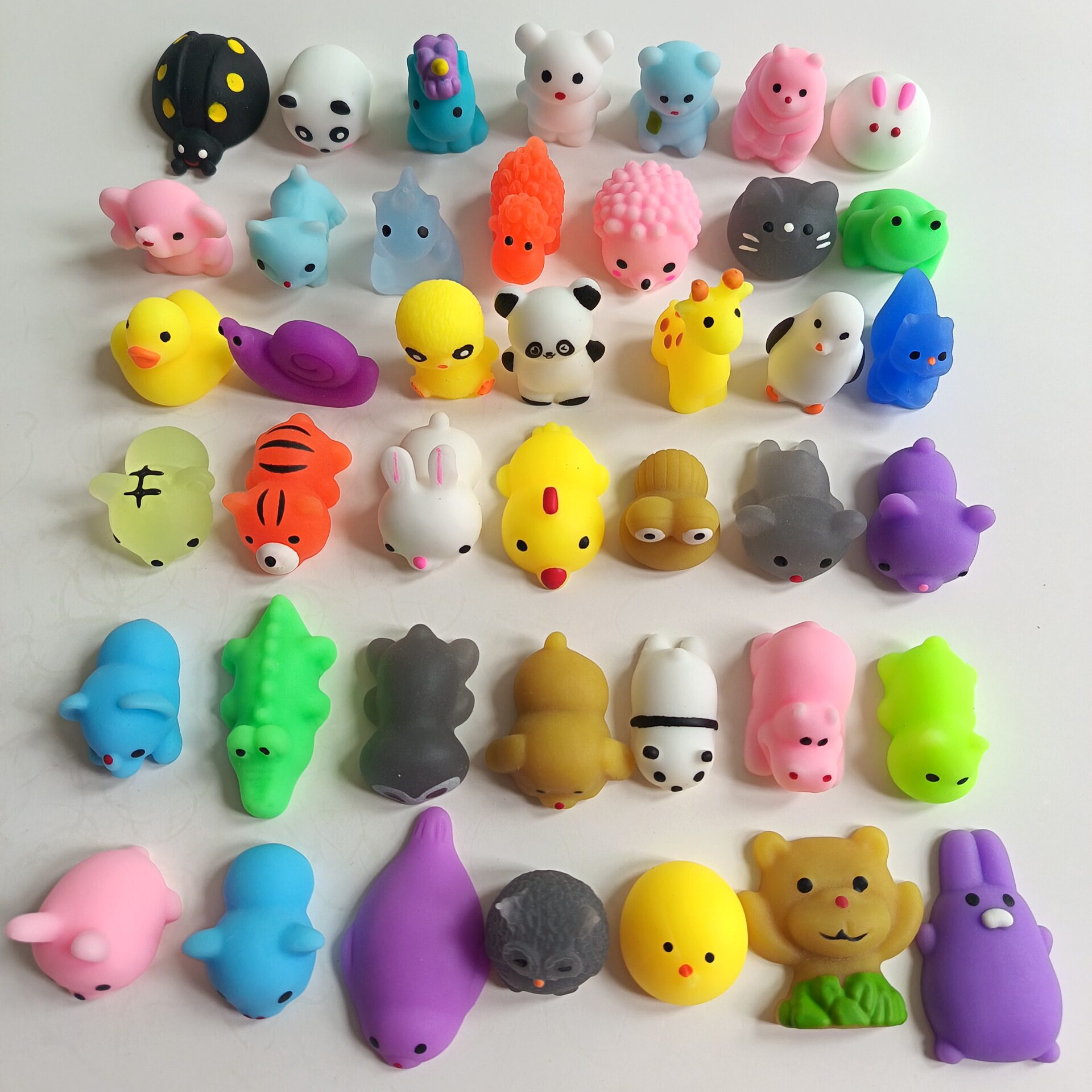 厂家批发动物捏捏乐可爱小团子跨境MOCHI解压发泄萌宠玩具SQUISHY