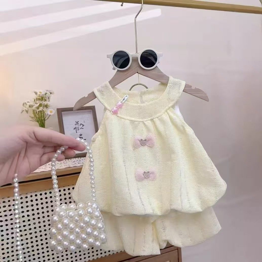 French Retro 3D Butterfly Decor Sleeveless Halter Top, Girls' Summer Designer Skirt Set with Floral Bag