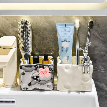 Toilet comb storage rack makeup brush bathroom toilet washstand Shaver toothbrush toothpaste table storage tube