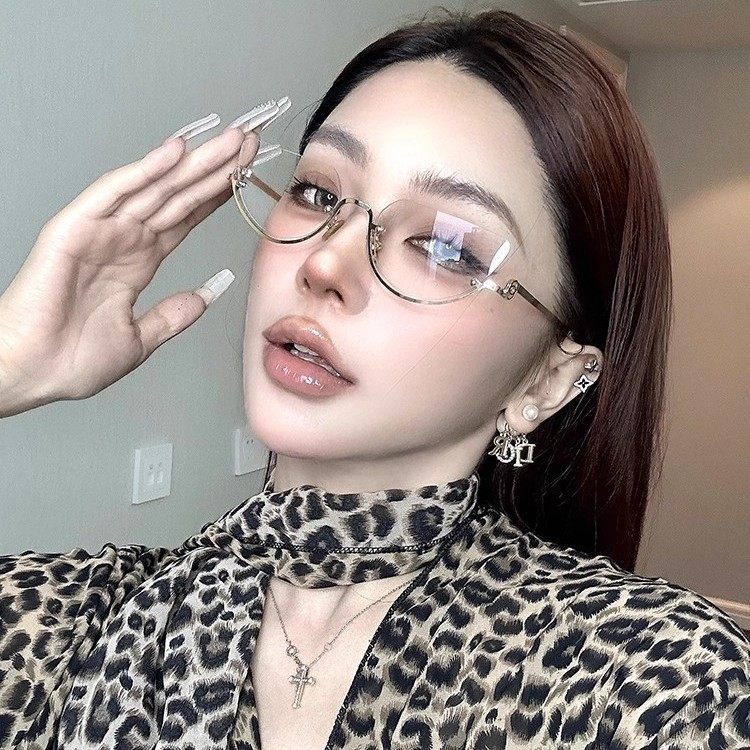 Korean-Style Gold Half-Frame Metal Glasses for Women, High-Intelligence Ins Rimless Anti-Blue Light Non-Prescription Frames, Customizable Prescription