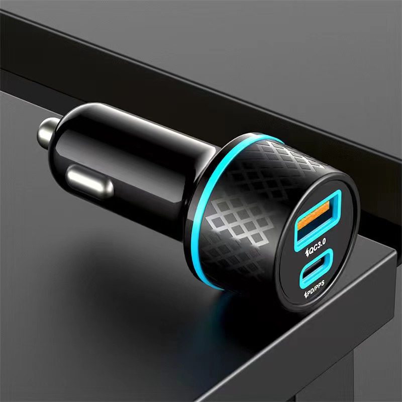 New grid car charger car charger 15W & 38W dual fast charge QC3.0 car universal cigarette lighter charging head