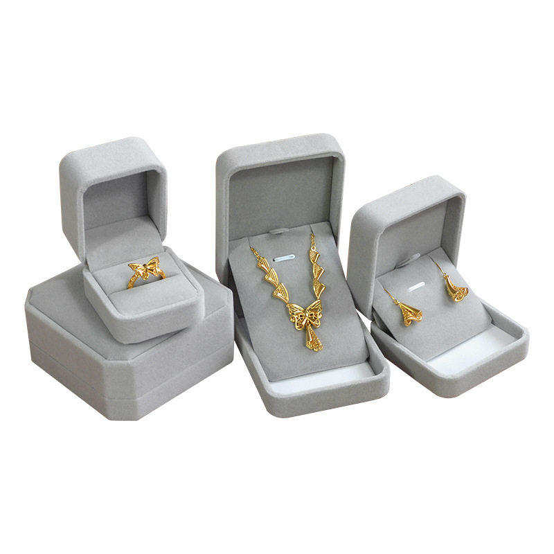 Rounded flannel jewelry box ring packaging box bracelet necklace earring pendant bracelet jewelry jewelry box wholesale