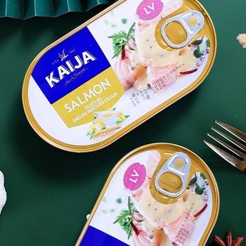 imported oil-soaked sardines from latvia 170g smoked shad rain one box of outdoor recreational canned fish