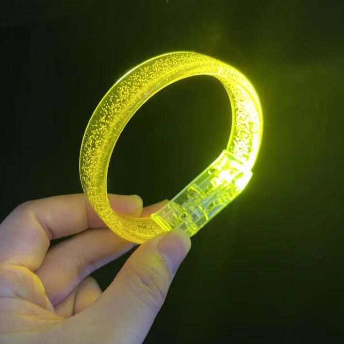 新款儿童装饰发光宽手镯首饰气泡荧光手环可私制LOGO地推玩具礼物