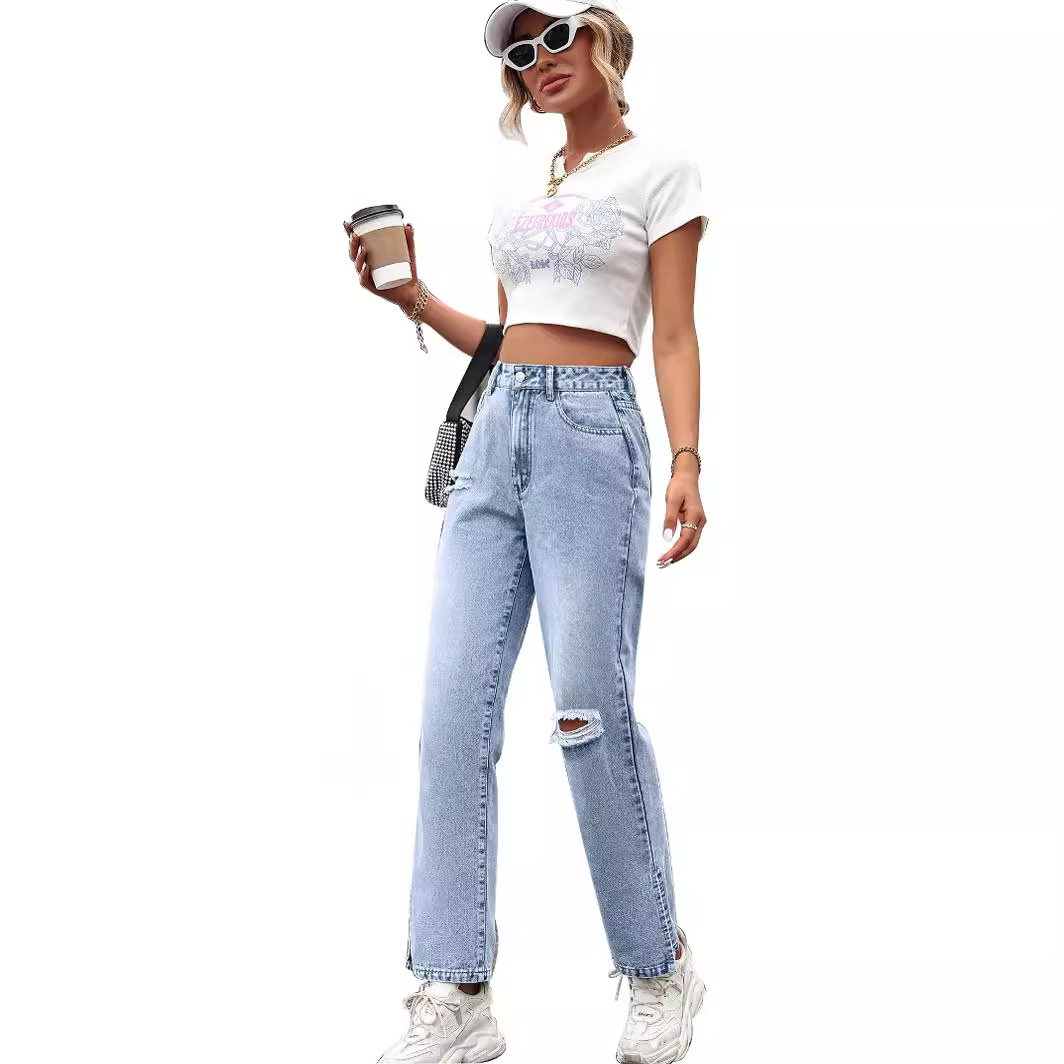 Casual Ripped Straight Leg Jeans for Women Versatile Style Comfortable Fit Trendy Design Perfect for Everyday Wear