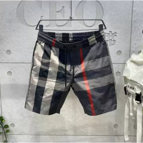 2025 New Summer Style Men's Shorts, Beach Pants, Sports Casual Mid-Length Pants, Simple Contrasting Color Workwear Plaid Pants for Men