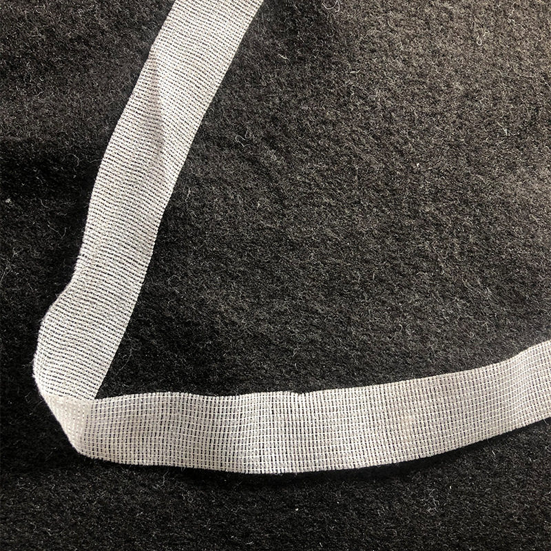 Spot clothing with spun-bonded lining warp-knitted strip lining straight strip lining specifications multi-width can be fixed cut