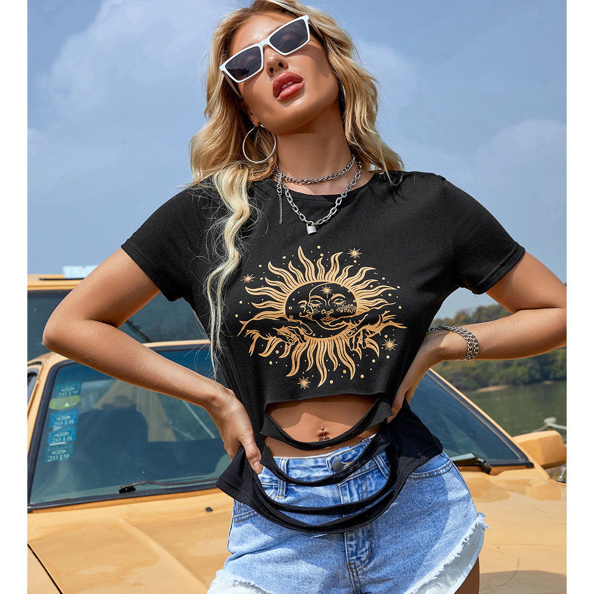 Casual Graphic Print Tank Top Irregular Hem Trendy Design Comfortable Fit Summer Wear Wholesale Available