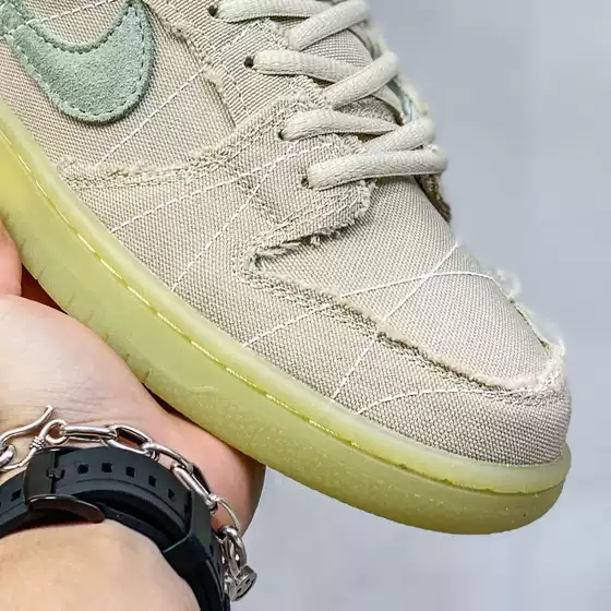 Putian Shoes High-Quality Dunk Off-White Mummy Low-Top Casual Sports Skateboard Shoes for Men and Women, Year of the Horse Limited Edition