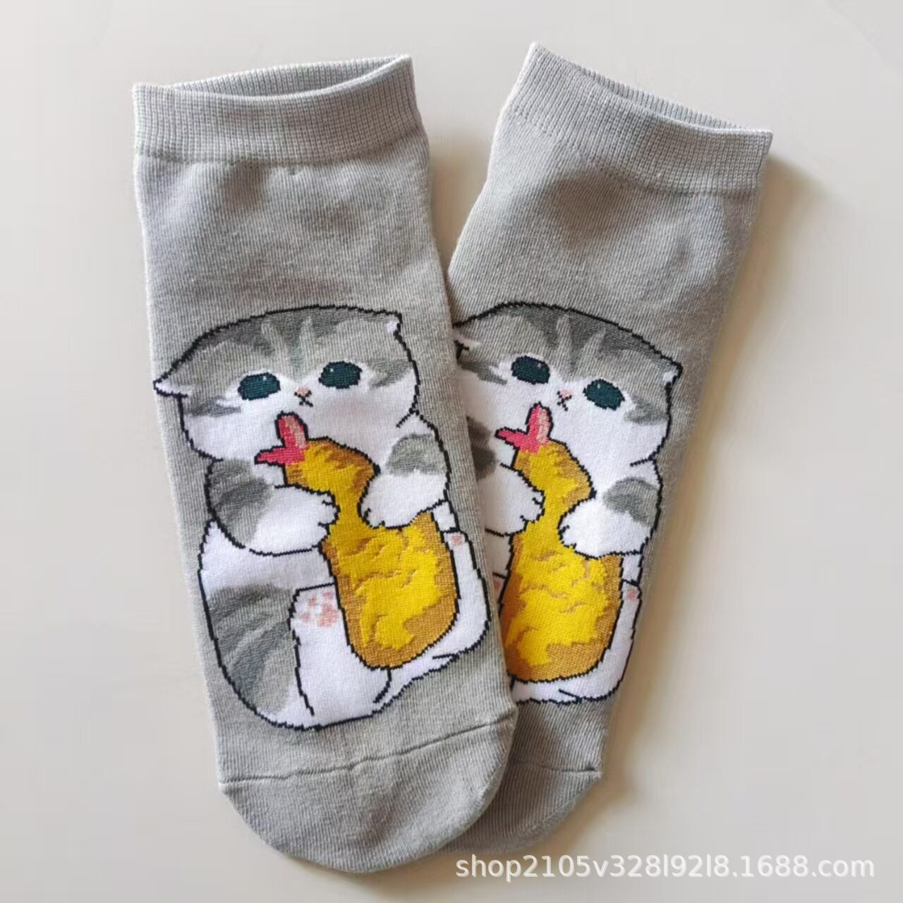 日单mofusand鲨鱼猫库存炸虾猫系列外贸出口女卡通棉袜短袜可爱袜