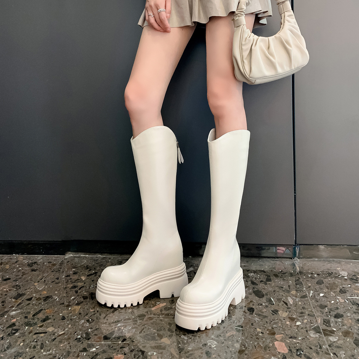 Boot nữ cổ cao da bò đế dày tăng chiều cao, khóa kéo sau, dáng ôm chân — Lớp lót đơn màu đen 12cm, Lớp lót đơn màu đen 15cm, Lớp lót đơn màu hồng 12cm, Lớp lót đơn màu hồng 15cm