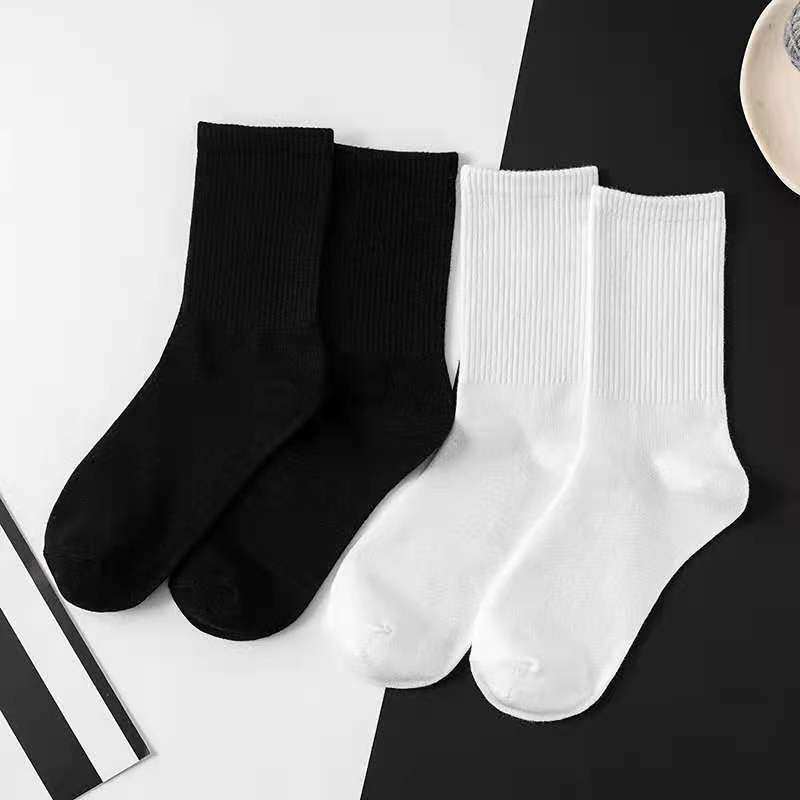 Men's mid-tube socks black and white spring, summer and autumn thick line deodorant, sweat-absorbent, breathable, non-pilling, high-elastic sports socks