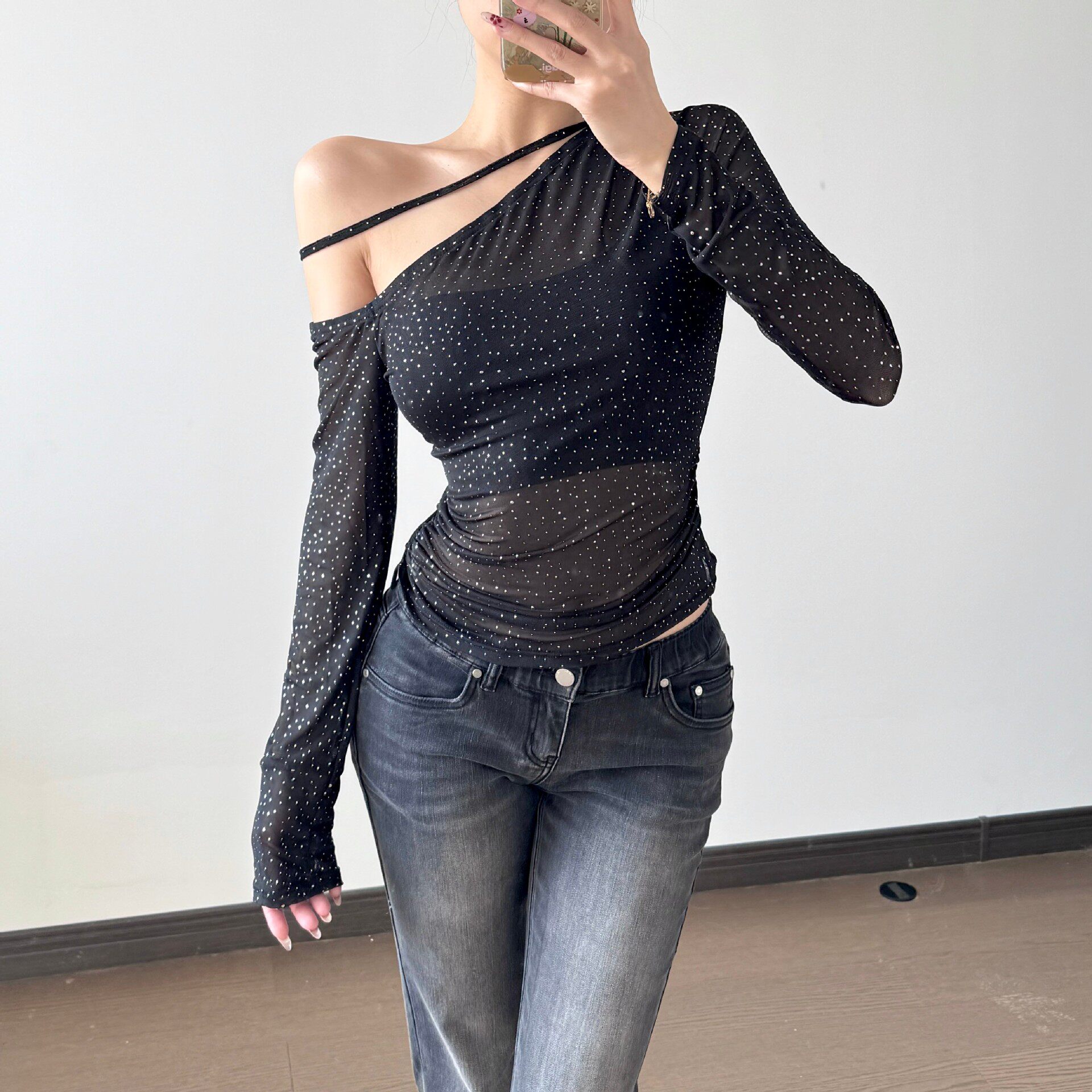 Y2K Style Womens Long Sleeve T Shirt Slim Fit Asymmetrical Shoulder Design Rhinestone Detail Spring Fashion OEM