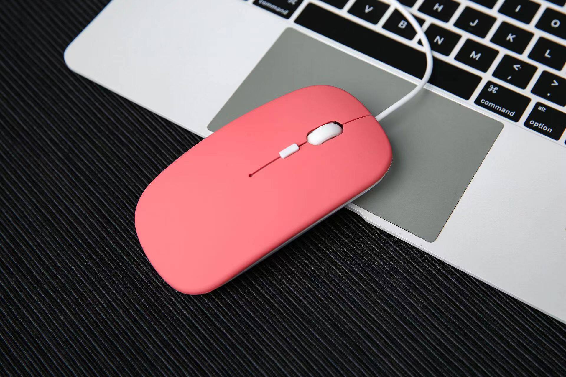 Трансграничные Подходит для Apple, настольные компьютерные аксессуары, офисные бизнес-ноутбуки, небольшие оптоэлектронные проводные мыши оптом