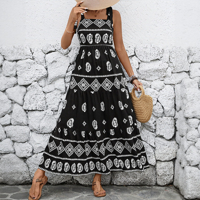 Casual Beach Vacation Maxi Dress Slim Fit Bohemian Print Spaghetti Straps Summer Wear Wholesale Available