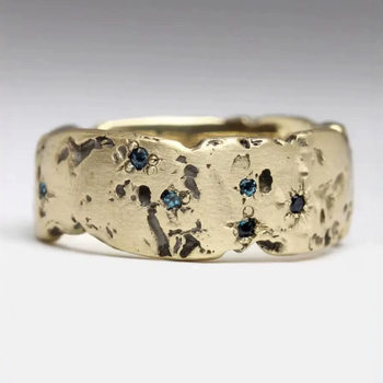 Hong Kong-Style Cross-Border Tin Foil Texture Ring, Fashionable and Unique, with Blue Gemstone Inlay, Irregular Concave-Convex Shape Ring