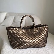 Handmade Woven Bag Portable Large Bag Women's 2024 New Large Capacity Tote Bag Travel Bag All-match Shoulder Bag