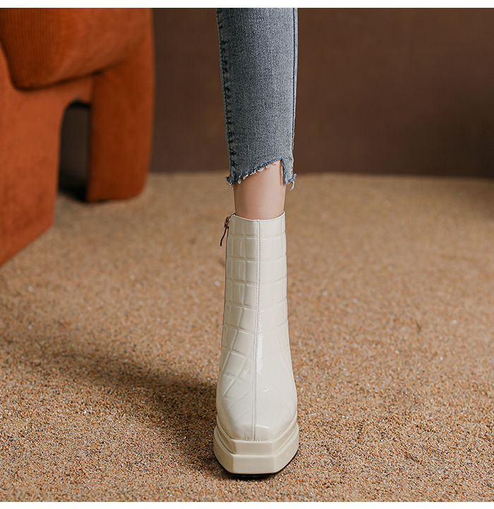 Boot nữ cổ thấp gót thô siêu cao 10cm đế platform mũi vuông khóa kéo bên hông — màu đen, Màu trắng ngà