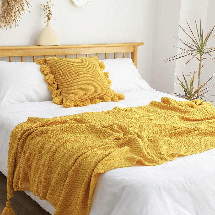 Wabi-Sabi Vintage Style Bed End Blanket, Bed End Towel, Blanket, Bed Towel, Cover Blanket, Bed Flag for Guesthouses, Hotels, Inns, Coffee Color, Brown