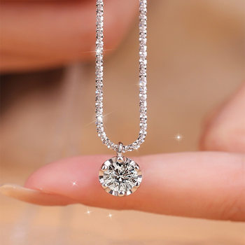 Sparkling Sparkling Diamond Necklace for Women, Exquisite Accessible Luxury High-End Clavicle Chain, Fashionable and Versatile Niche Necklace Ins Style