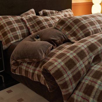 Winter New Four-Piece Bedding Set, High Weight, Thickened, Warm, Retro Plaid Milk Velvet Bed Sheet, Fitted Sheet, Duvet Cover