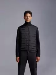 Moncler Men's Stand Collar Down Jacket 2026 Fall/Winter New Arrival Knit with Large Pockets, High-End Version