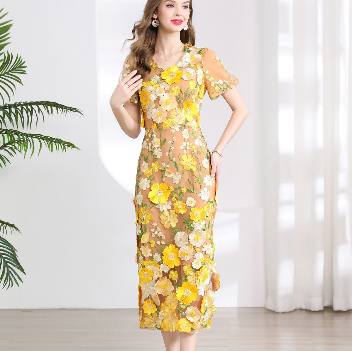 V Neck Short Sleeve Bodycon Lace Dress with 3D Floral Design Elegant Party Style Available for Wholesale