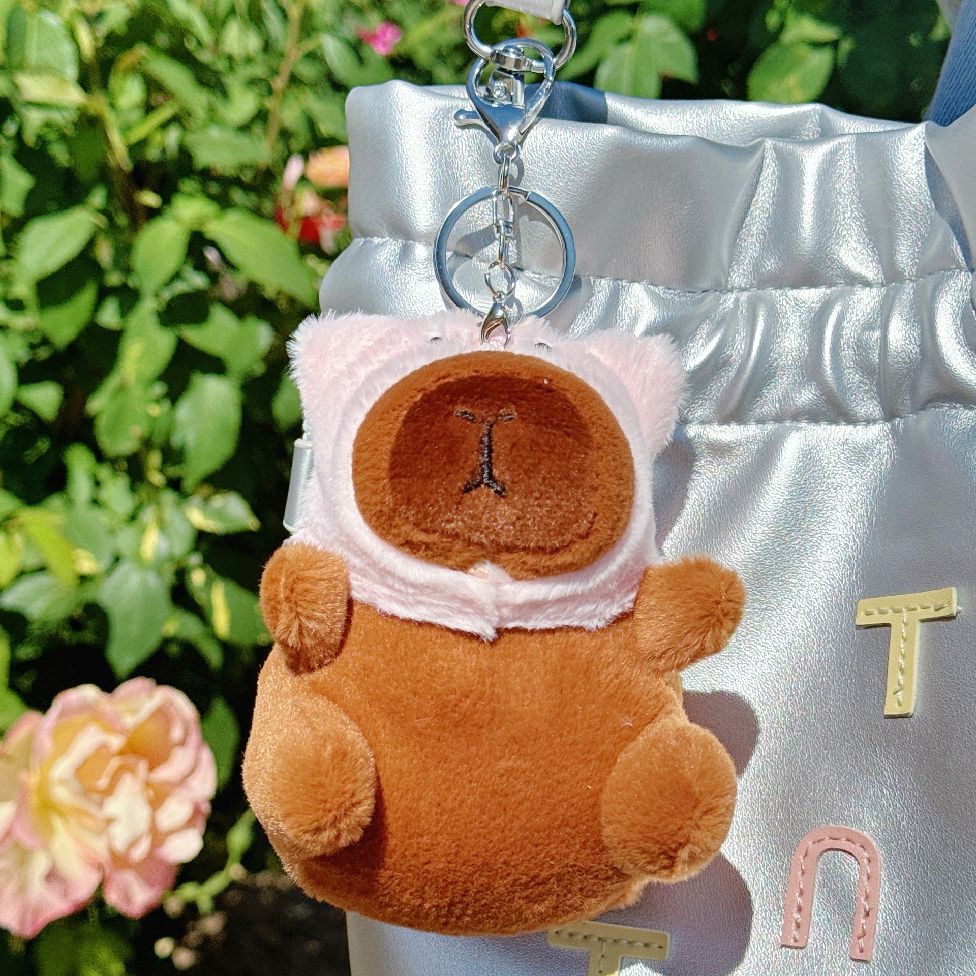 可爱卡皮巴拉公仔水豚鼠毛绒玩具玩偶钥匙扣书包挂件抓机娃娃批发