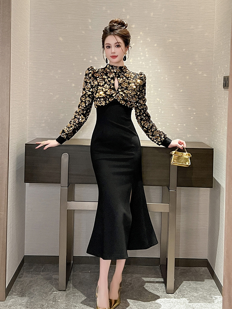Đầm dài nữ màu đen thắt eo xẻ tà đính sequin dự tiệc — Màu đen