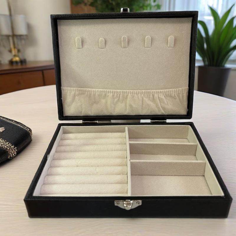 Jewelry Box Jewelry Anti-Oxidation Large-Capacity Jewelry Necklace Earrings Bracelet High-End Earrings Storage Box Bracelet Necklace