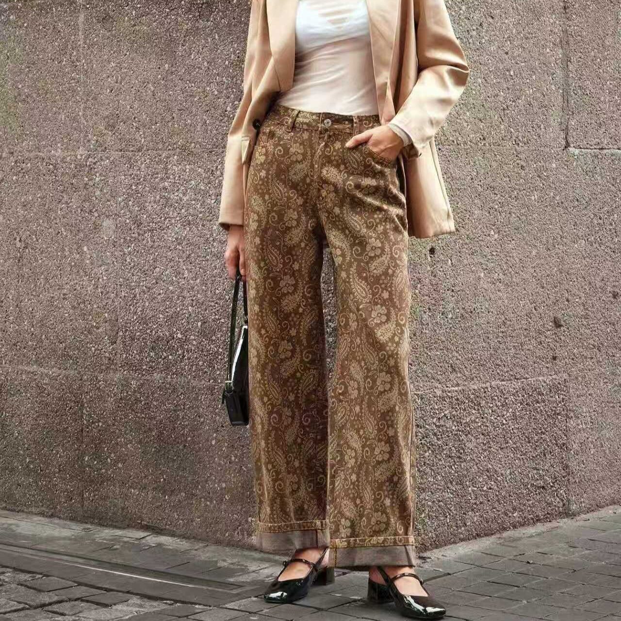 Casual Straight Leg Womens Trousers Slim Fit Stylish Design Comfortable Fabric Perfect for Everyday Wear Ready to