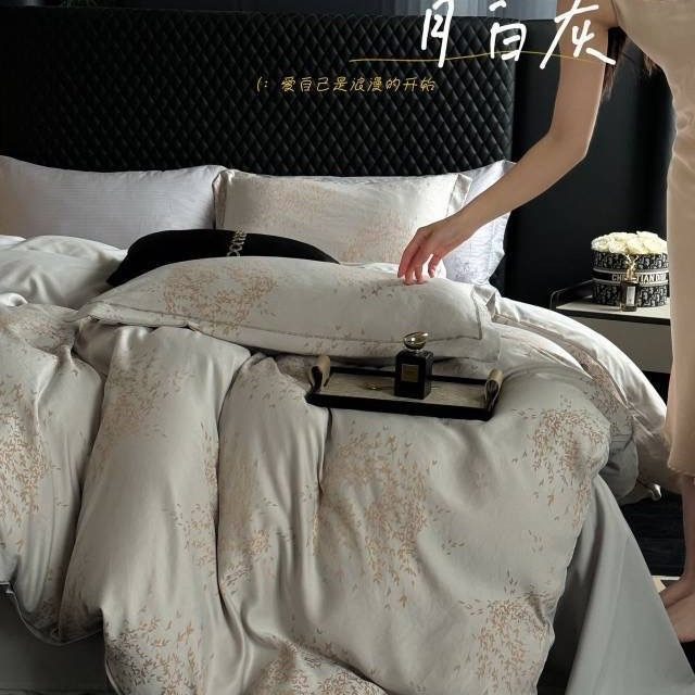 Export Italian Golden Branches and Jade Leaves Tencel Four-piece Set Tencel Naked Sleeping Four-piece Set Yarn-dyed Jacquard Spot Straight Hair
