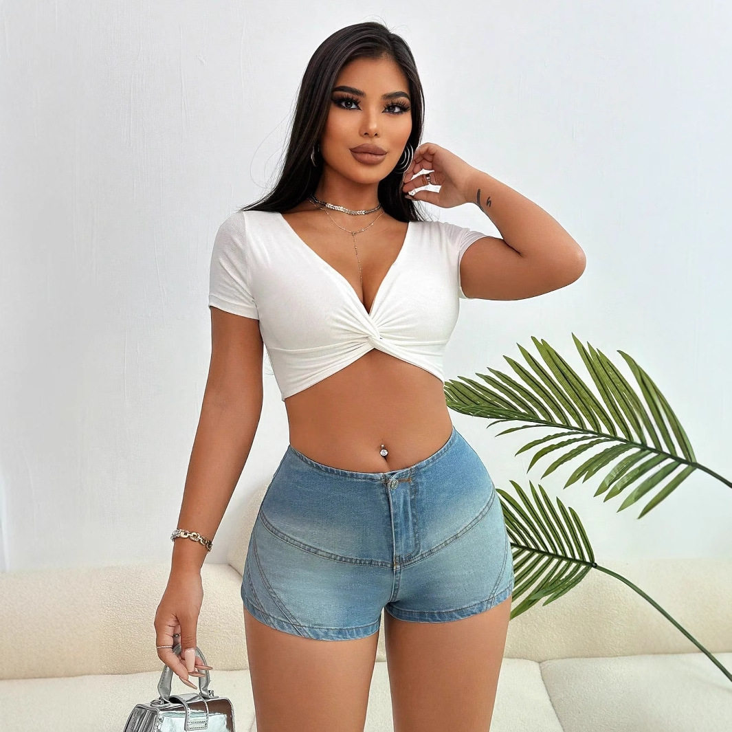 Slim Fit Stretch Denim Shorts for Women Trendy Casual Style Perfect for Summer Outings Wholesale Available