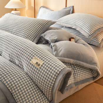 Winter Warm Double-Sided Velvet Quilt Cover, Unprinted Style, Thickeneded Milk Velvet Four-Piece Set, Flannel Student Bed Bed Sheets Single Piece