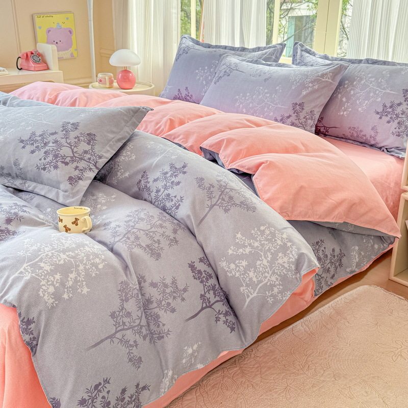 New Style Fitted Sheet Four-Piece Set, Fresh and Thickened Brushed Bed Sheet Duvet Cover Dormitory Cartoon Three-Piece Set Gift Wholesale