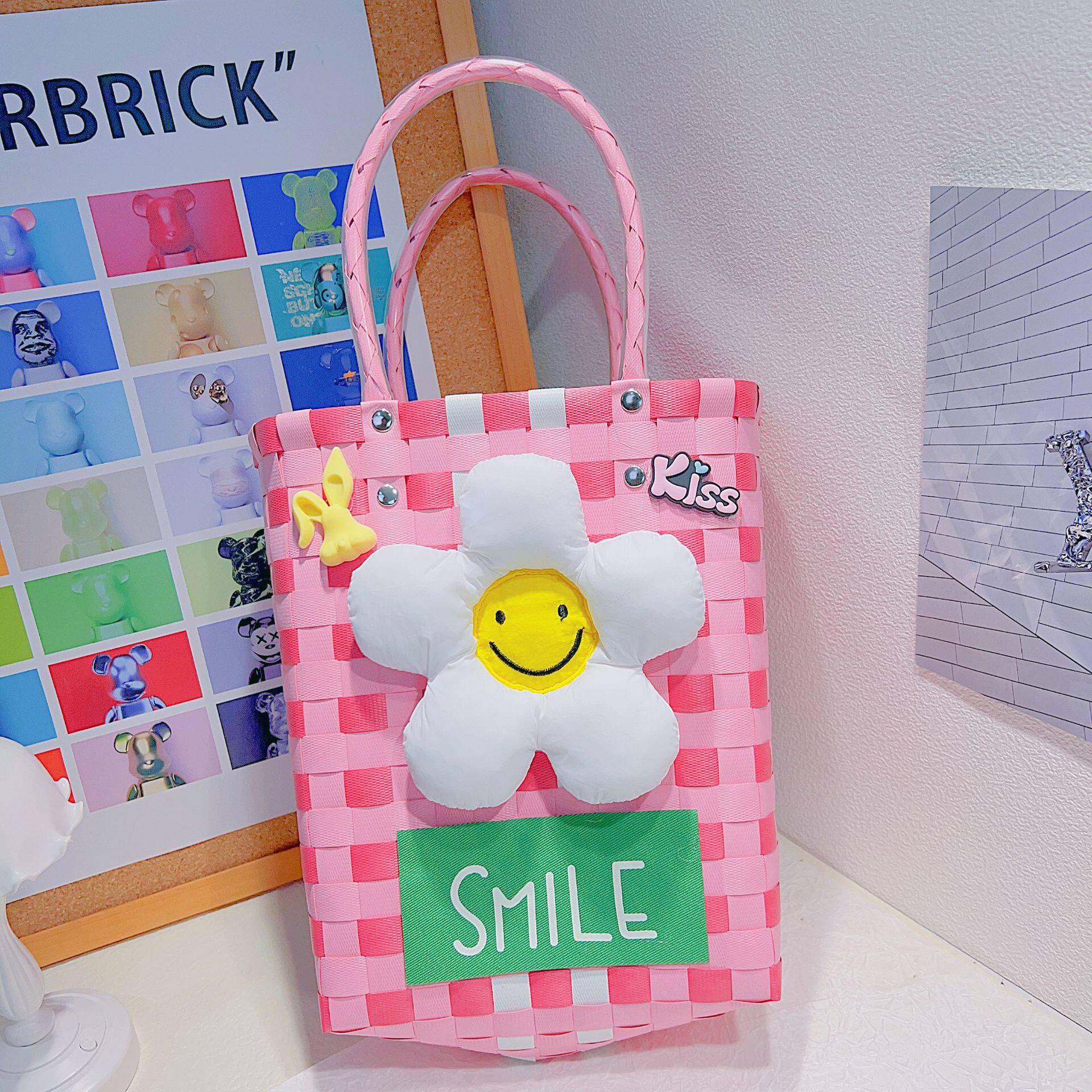 ピンクの太陽の花