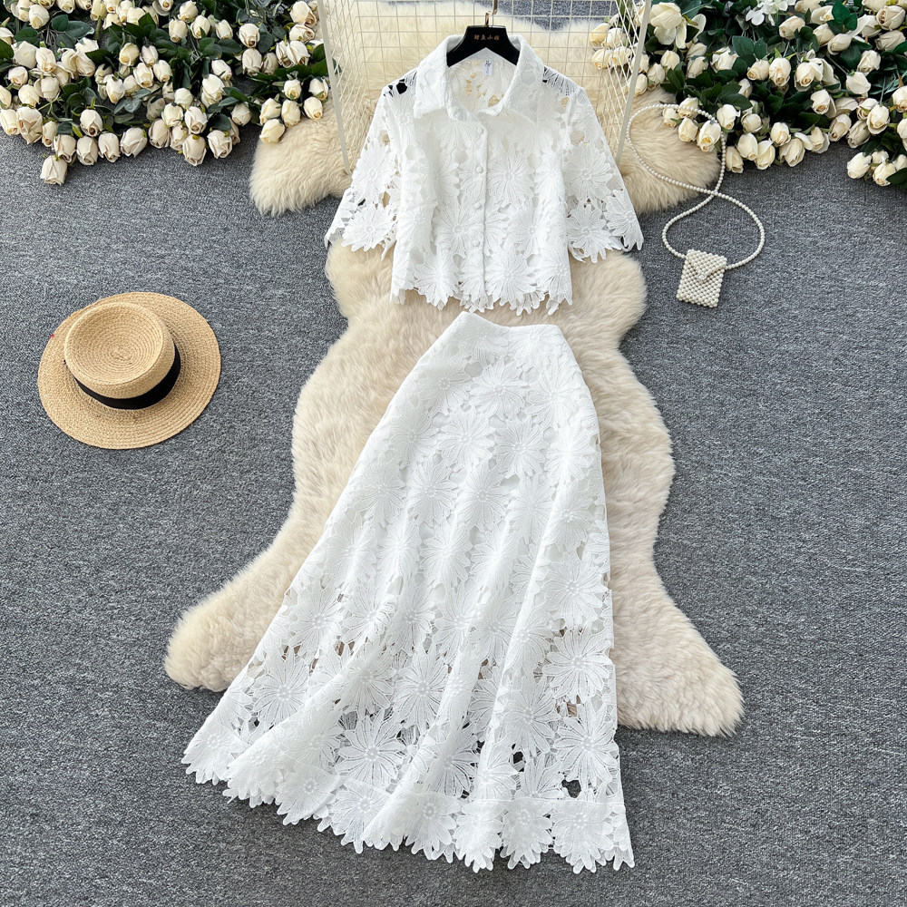 French Style Elegant Hollow Lace Two Piece Set Short Sleeve High Waist Fashionable for Spring and Autumn Wholesale