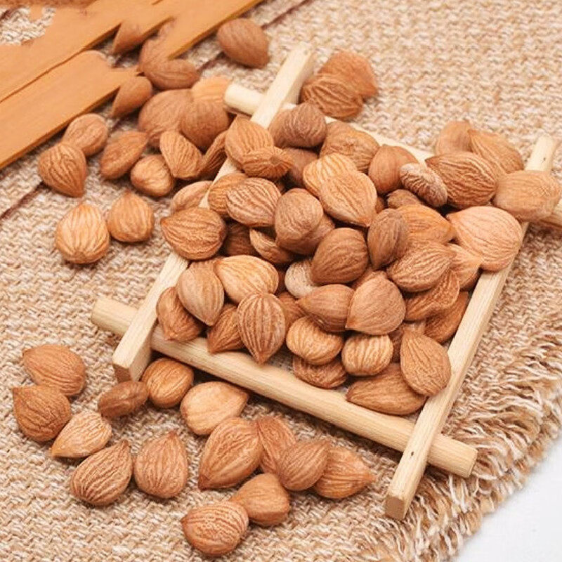 Chinese Herbal Medicine Raw Northern Almonds, Pure Bitter Almonds, Mountain Almonds, Almonds with Skin, Bitter Almonds, Original Mountain Almonds