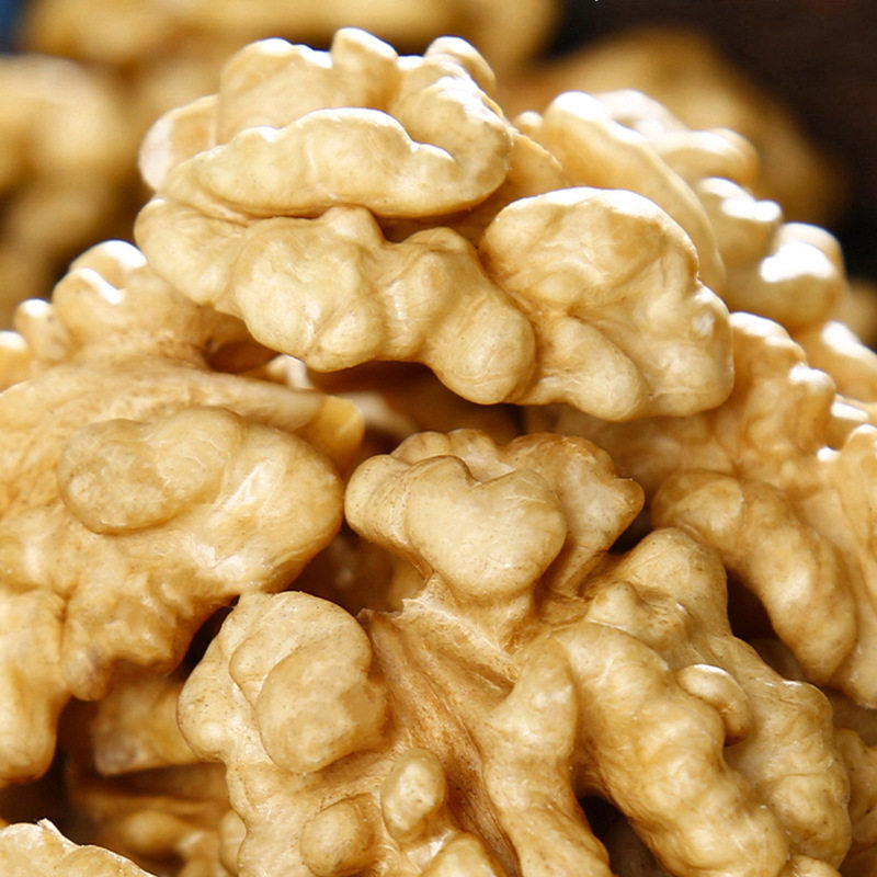 New Arrival 2025 Walnut Kernels Original Ready-To-Eat 500g Paper-Skinned Walnuts Xinjiang Nuts Amber Walnut Meat for Pregnant Women