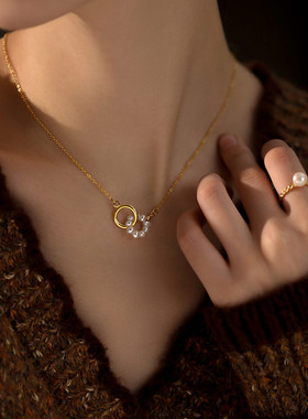 钛钢环环相扣淡水珍珠圆圈吊坠项链气质网红时尚轻奢小众毛衣链女