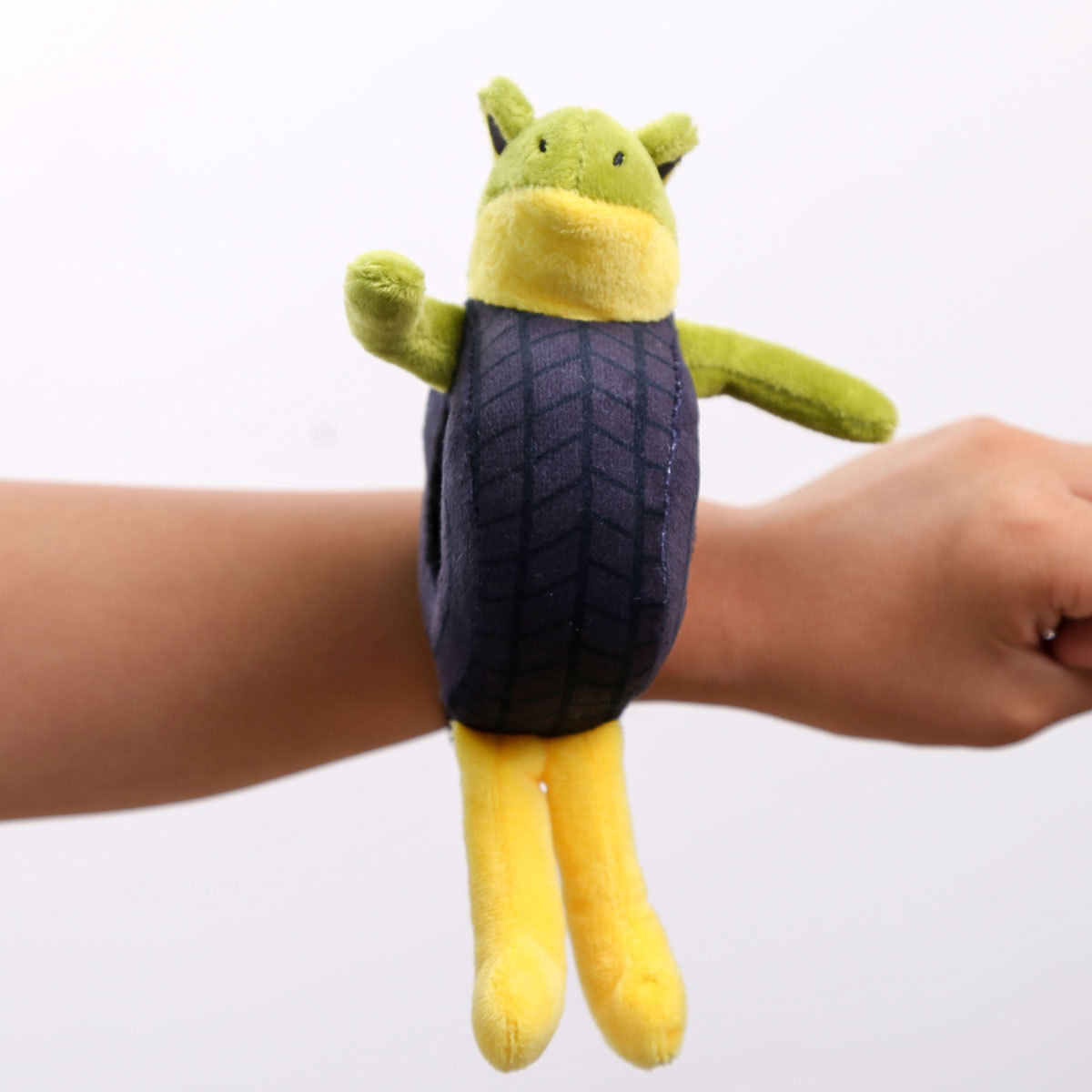 融合山海经啪啪圈手环毛绒玩具跨境木棍人玩偶公仔批发国外布娃娃