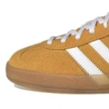 High-grade yellow velvet (correct leather)
