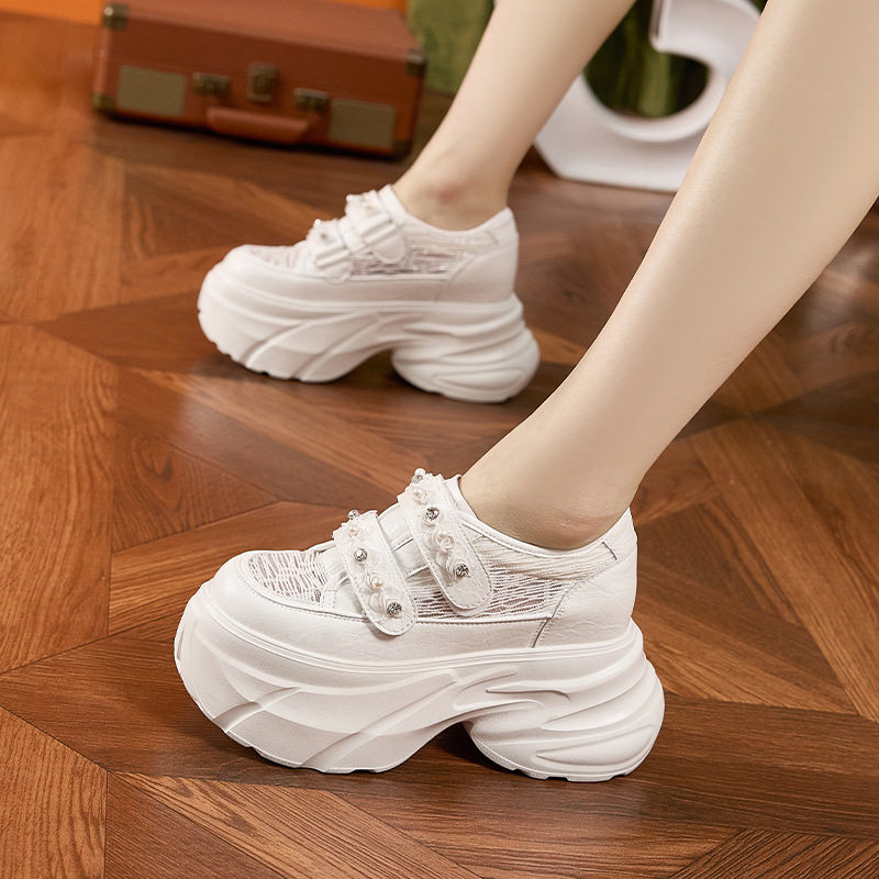 Giày sneaker nữ chunky đế dày màu trắng, form mũi tròn, phong cách thể thao casual — Bạc, Trắng