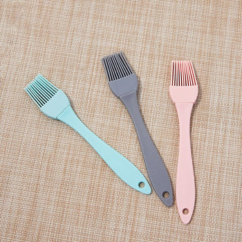 Food Grade small size silicone oil brush barbecue brush seasoning brush high temperature resistant baking cream tool