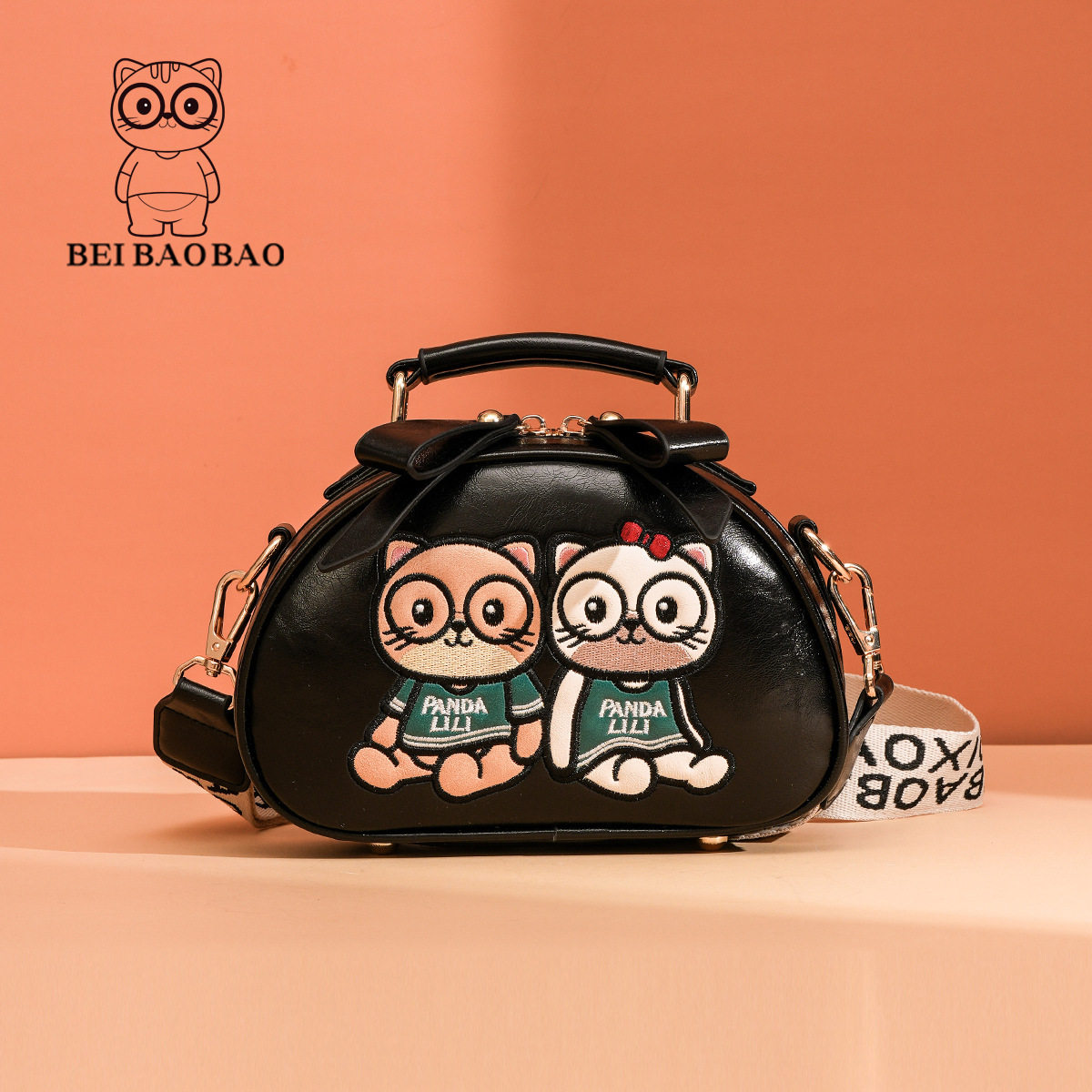 สั่งซื้อนำเข้า North Bag Source Factory ใหม่การ์ตูนหมีดีไซน์กระเป๋าอารมณ์ผู้ใหญ่ไหล่เดี่ยวแนวทแยงหมอนกระเป๋าสตรี จากจีน