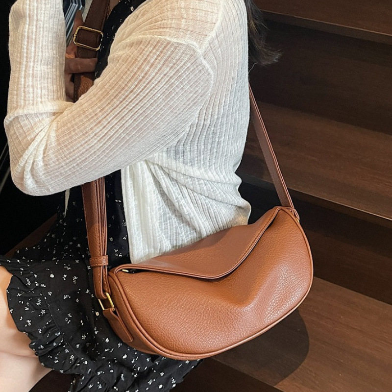 2025 New Style Women's Bag, Fashionable and Casual Dumpling Bag, Niche Design, Cute One-Shoulder Crossbody Bag, Small Bag