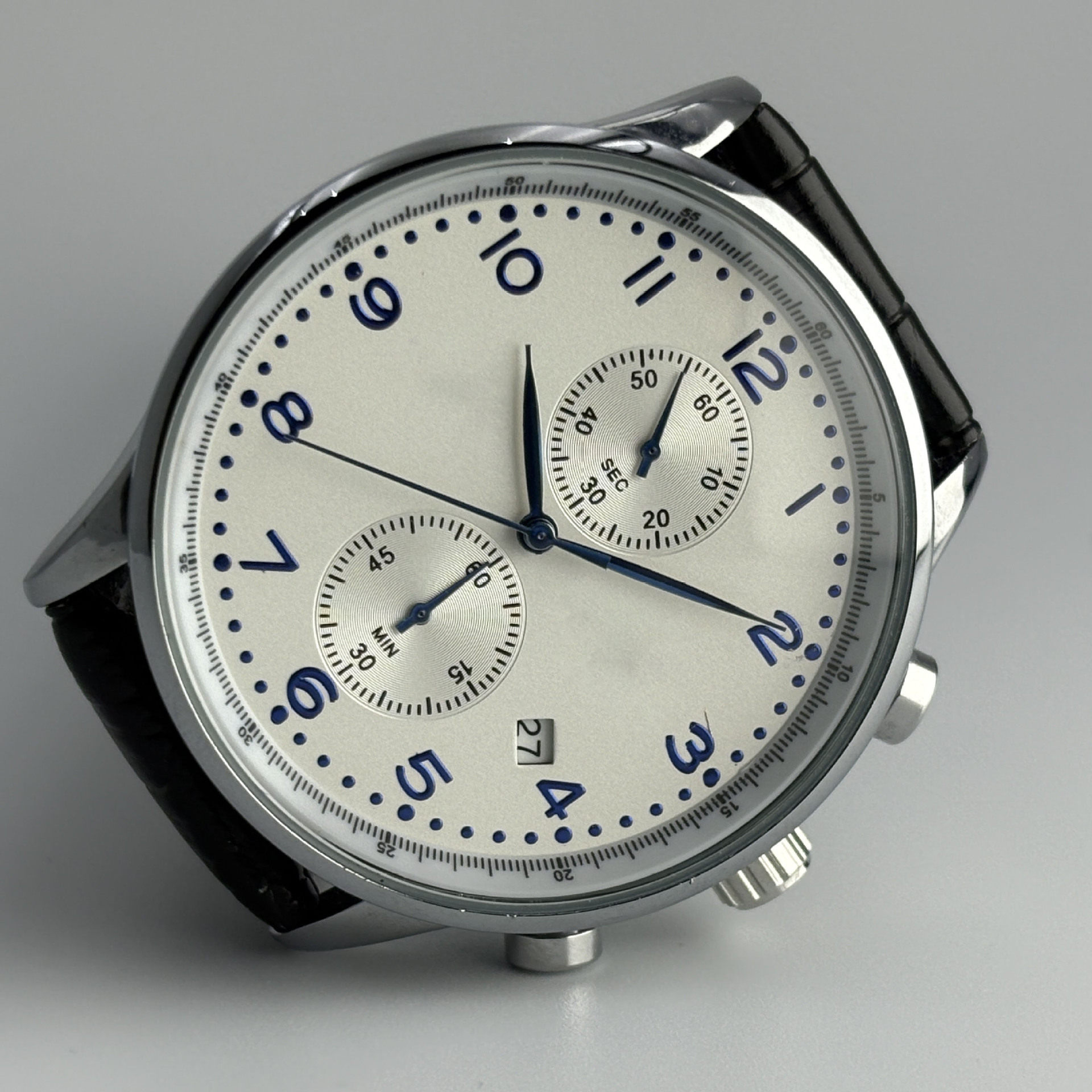 Men's Pei7 Multifunctional Chronograph 5 Business First-Layer Leather Strap Watch with Large Dial on Amazon's Major E-Commerce Platforms