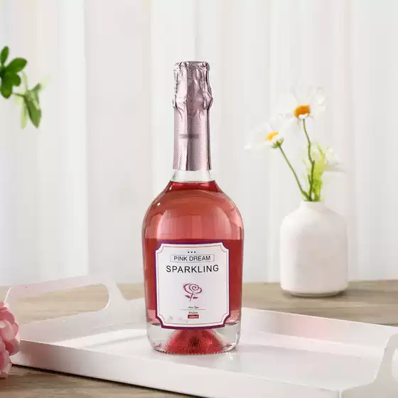 Pink Girl Heart Moscato Peach Squeak Wine Wedding Squeak Wine Ladies Sweet Wine Fruit Wine 750ml