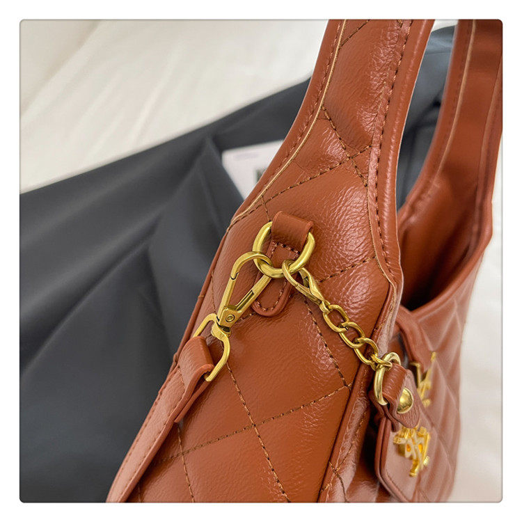 O1CN012ZVZ2y2DKjgL0YXiD !!2217723298591 0 cib