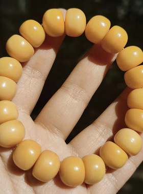 油润光滑亮泽手串天然鱼骨